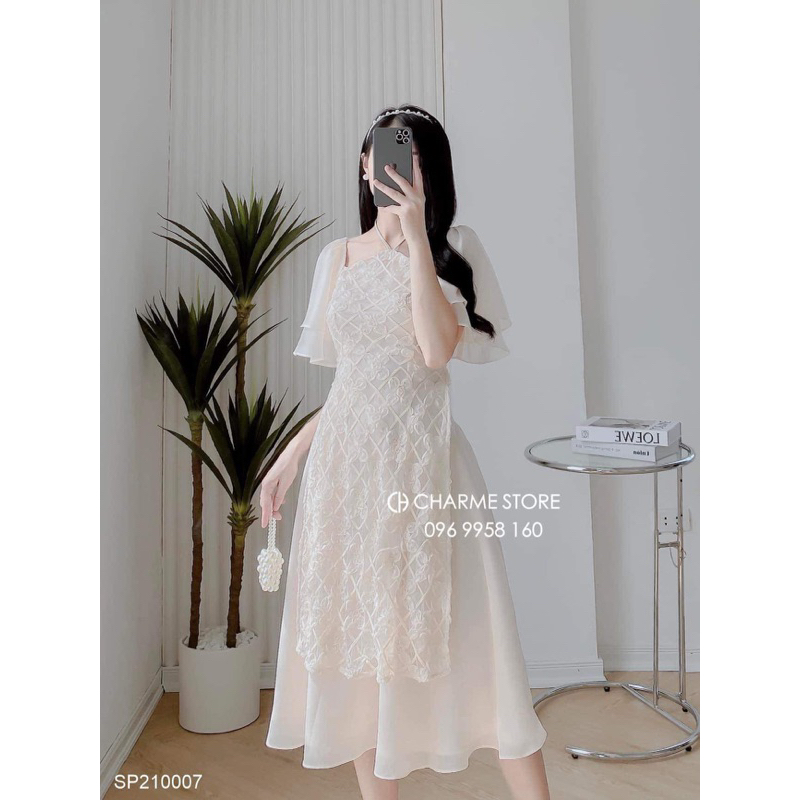 Áo dài cách tân CHARME STORE cổ yếm cánh tiên