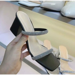 Dép nữ Guốc cao gót 5p xỏ ngón dây chéo gót vuông mẫu mới