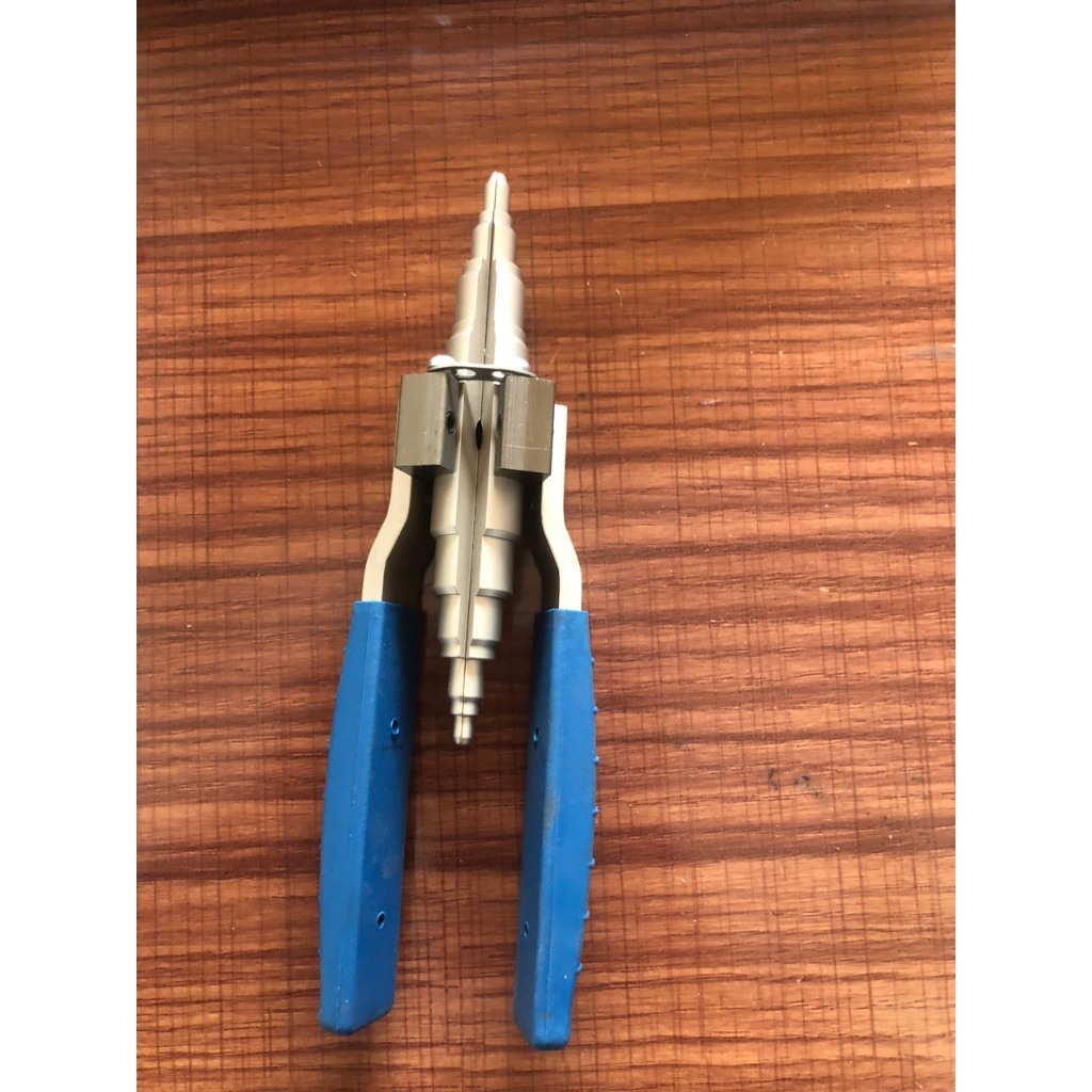 Kìm nong ống đồng VALUE VST 22B