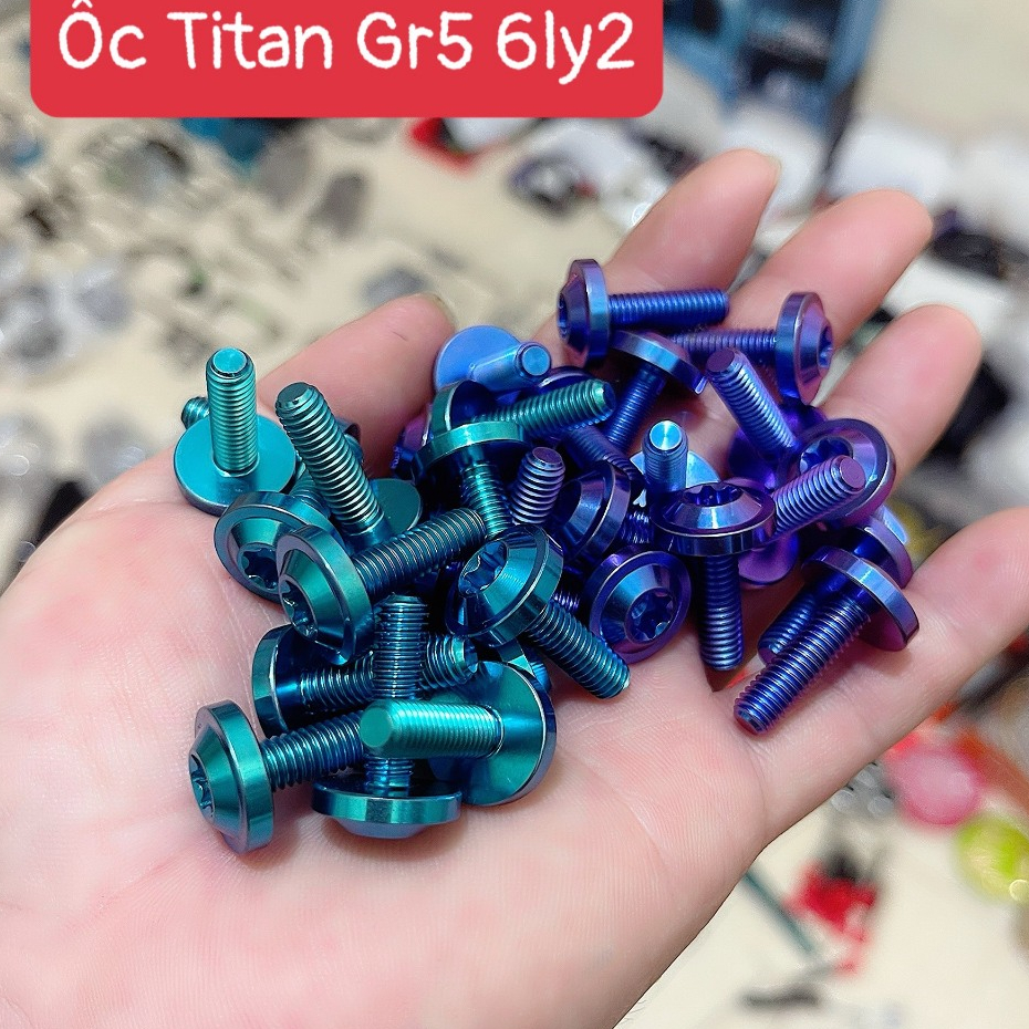 Ốc 6li2 titan gr5 gắn xe máy