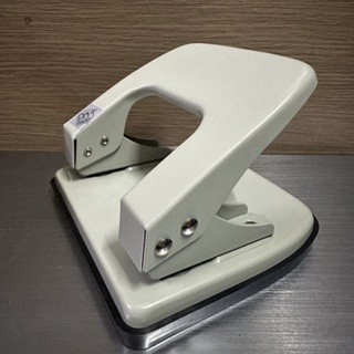 Bấm 2 Lỗ KWTrio 912 (Hàng công ty - Chính hãng)
