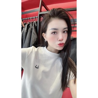 Phông MC mặt cười