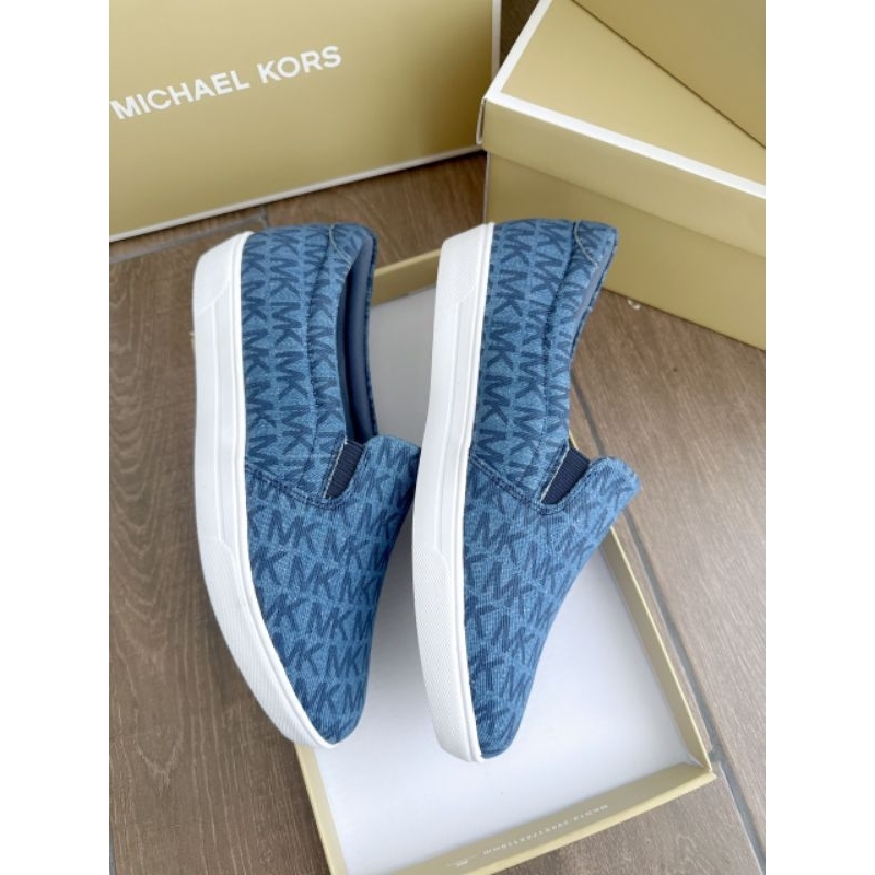 Giày Micheal kors logo slip on fullbox