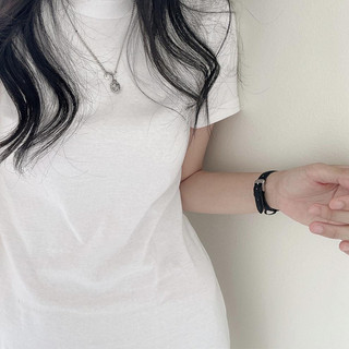 Đầm body cổ tròn basic dáng ngắn gợi cảm