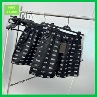 Quần Đùi Gió Nam Đen Hoạ Tiết Chữ DSQ2 ICON Trắng Quanh Quần Cạp Chun - Quần Short Đi Biển Nam Cho Các  Chất 2023