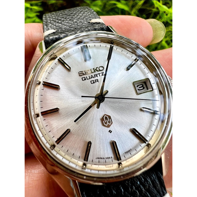 Đồng hồ Nam Seiko QR máy pin cao cấp và rất đẹp