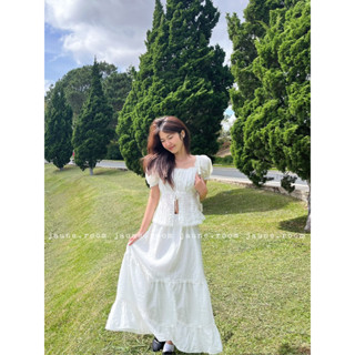 Set váy áo nàng thơ dáng dài viền ren JAUNE- NABI SET (có tách lẻ)
