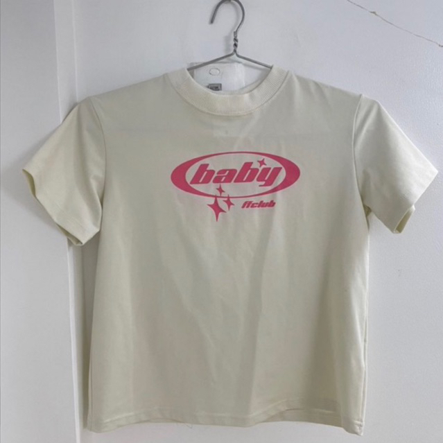 Áo baby tee FFCLUB chữ hồng new 98%