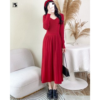 Đầm len nữ Twentyfive dáng dài ôm eo vạt xòe cổ U nhọn vải len gân mềm 5593