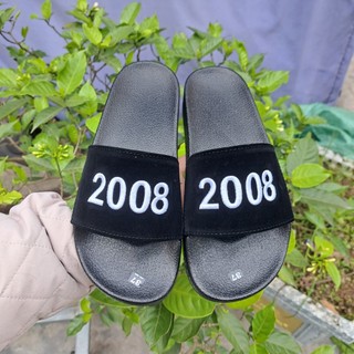 Dép năm sinh 2008 dép nam nữ quai nỉ thêu hot trend