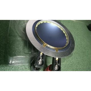 1 CHIẾC MÂM TRÉP DẸP 750(72.2)