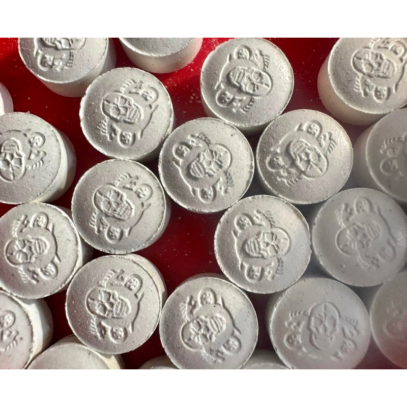 BÒ CẠP MỸ STRONG HEALTHY - VIÊN ĐÁ NÂU COBRA KING - THUÔ.C ĐÁ KẸO ĐẦU LÂU CHO GÀ - THUÔC ĐÁ NHỘNG ĐỎ MỸ CHO GÀ