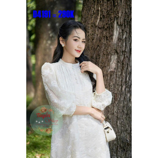 Đầm suông ren cổ cao tay lỡ