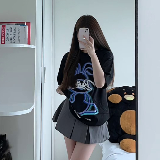 Áo thun local brand oversize unisex hình in charm chữ nổi BUENAS - BRT02