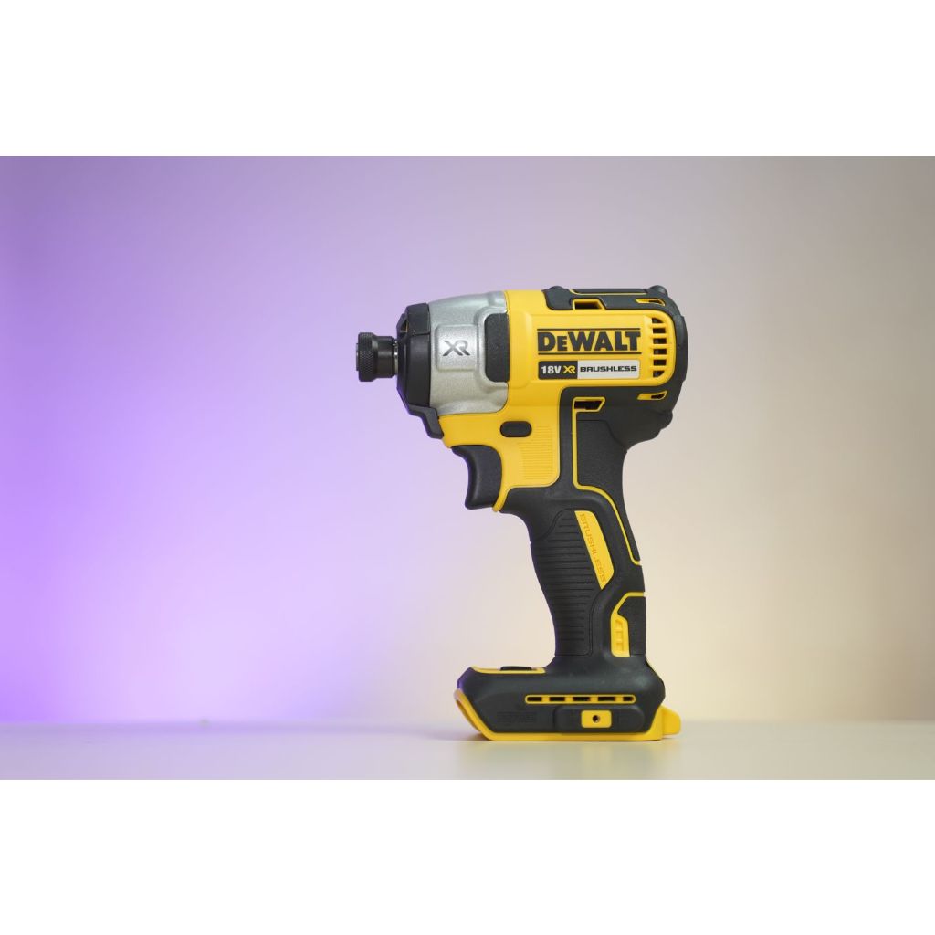 Thân máy vặn vít dùng pin 18V DeWALT DCF887N-KR ( Chưa Pin &amp; Sạc )