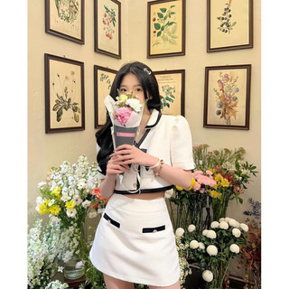 Set 2 món áo tay dài cổ U croptop & chân váy dáng A