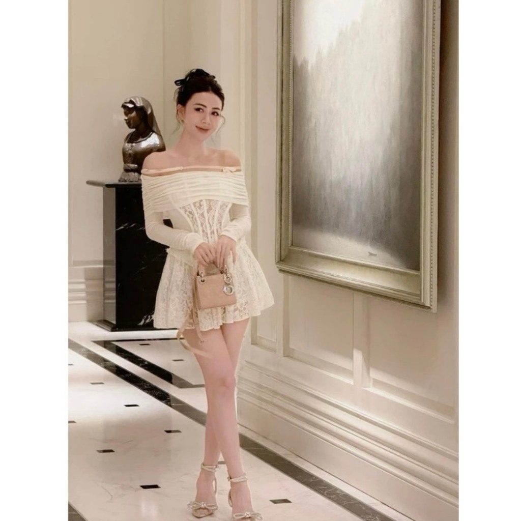 Đầm nữ nhẹ nhàng