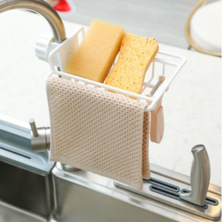 Giá Gắn Vòi Nước Nhựa Cứng