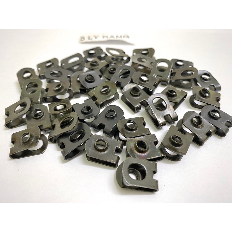 Ốc bắt mặt nạ trước AB- airblade- airblade 110- airblade 125