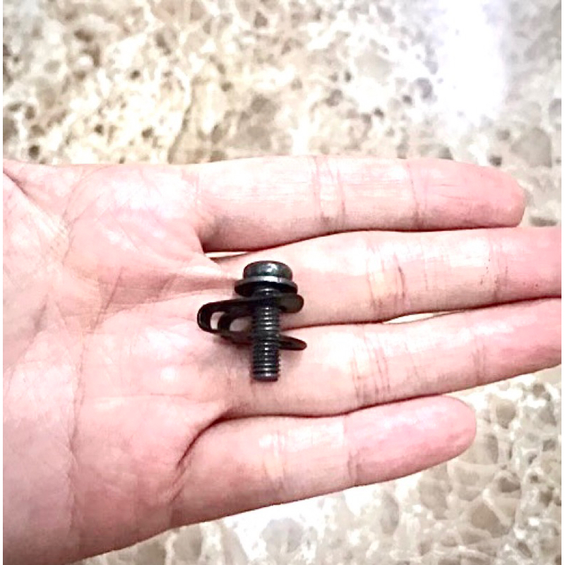 Ốc bắt mặt nạ trước AB- airblade- airblade 110- airblade 125