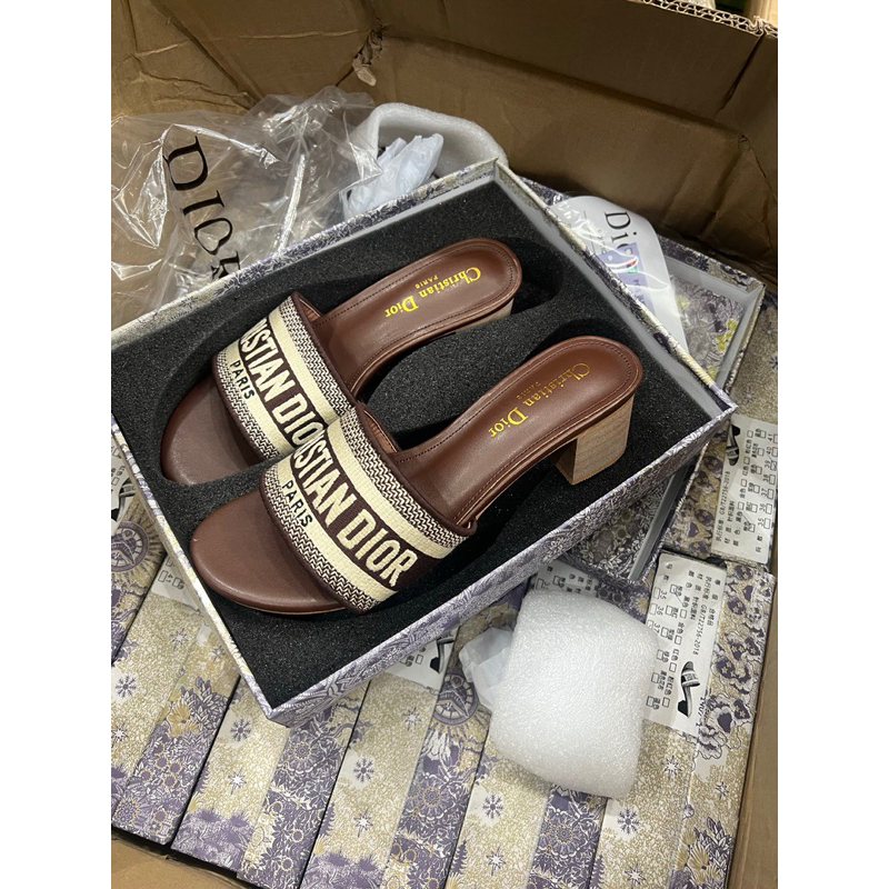 Dép lê cao gót 5 cm dioor