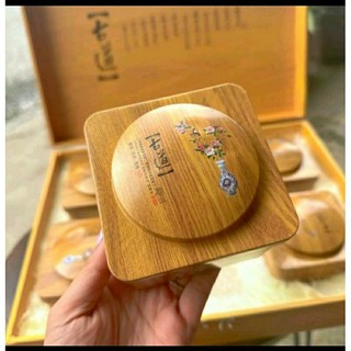 Trà Thiết Quan Âm Thượng hạng hộp gỗ 450gr trà. Set gồm 6 hộp nhỏ, mỗi hộp gồm 11 gói nhỏ.