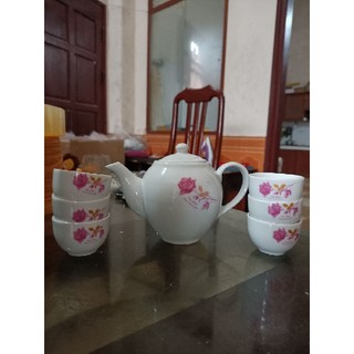 Bộ ấm xuyến bát tràng , một ấm 400 ml ,6 chén không quai