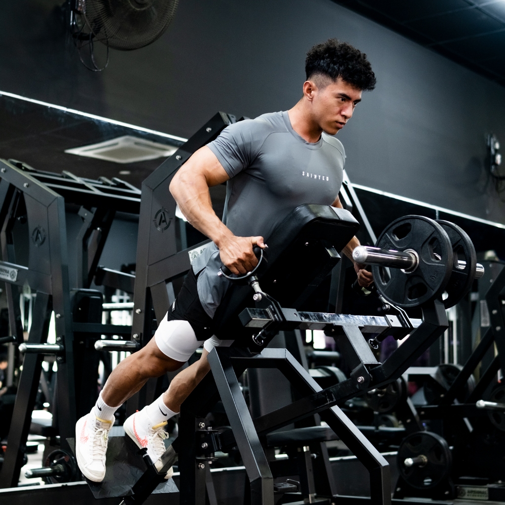 Tee Áo thể thao tập gym Unbreakable'24 form fit hiện đại, chất liệu co dãn cao cấp | SAINTED
