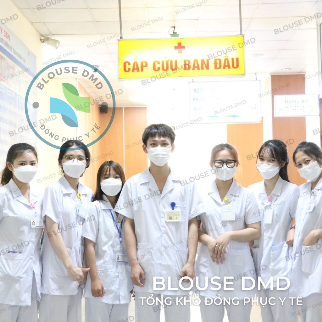 Quần Blouse trắng Nam Nữ có túi Bác Sĩ, Y Tá, Dược Sĩ, Điều Dưỡng, Kỹ Thuật Viên, Sinh Viên Y Khoa hàng đẹp