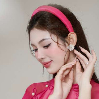 Bờm lụa mấn lụa Khiết Lam 2Fleurs bản to phối cùng áo dài