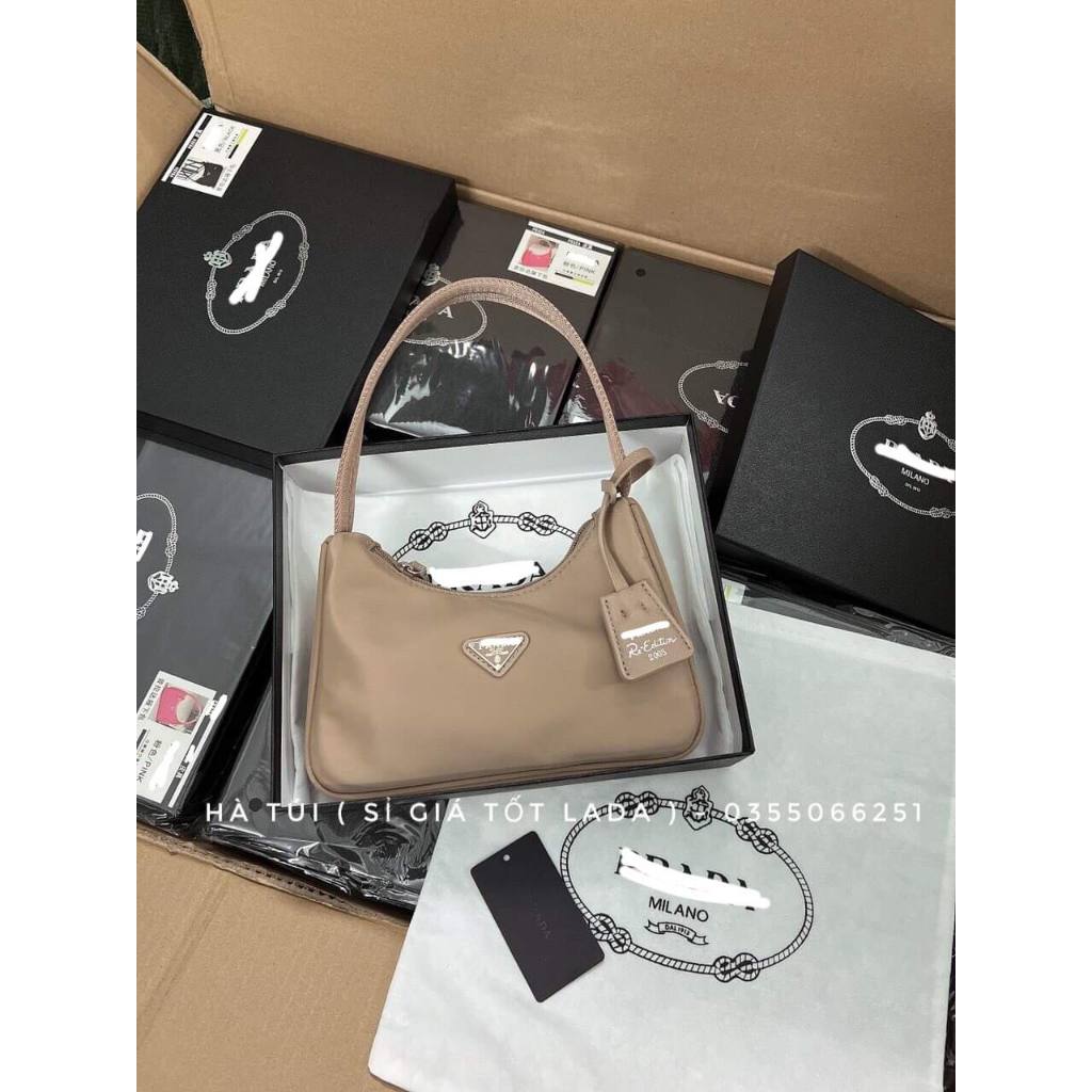 Túi đeo vai nữ Pờ ra new Sz 22