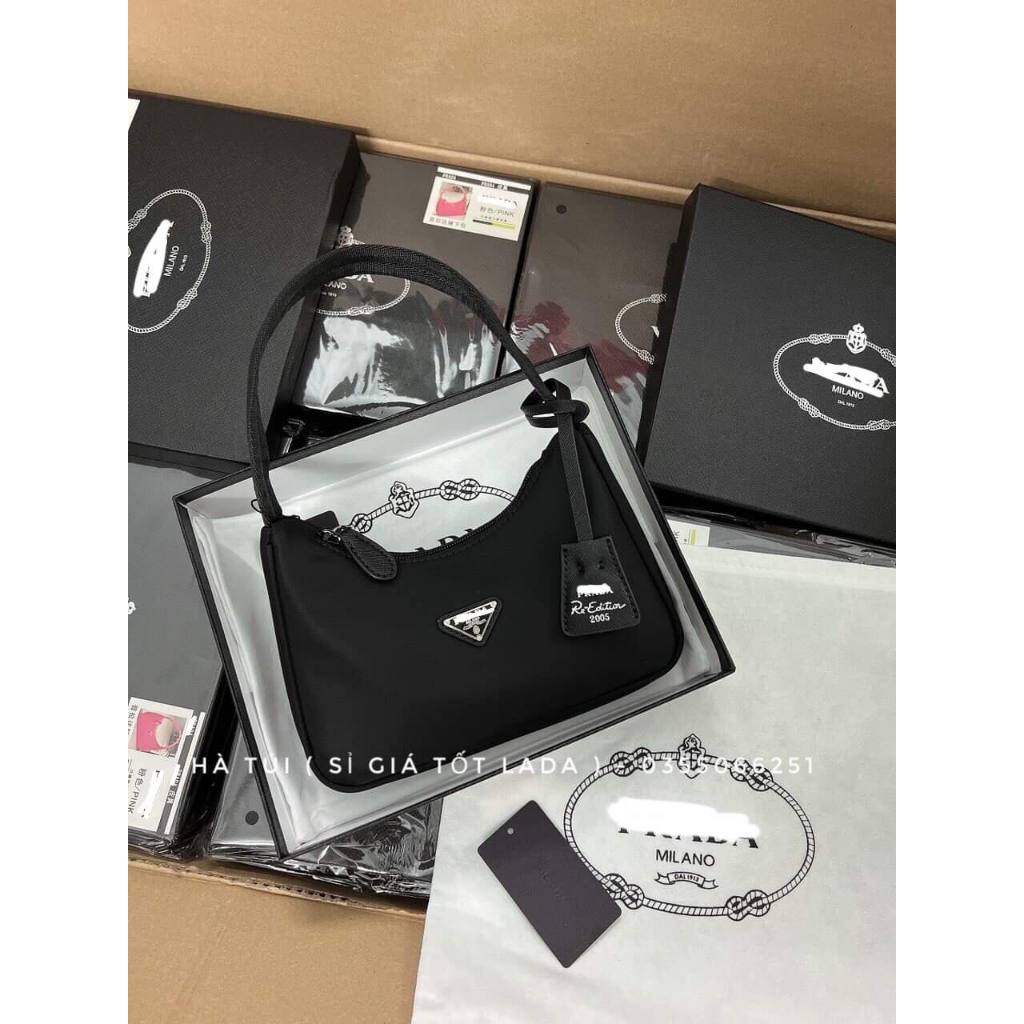 Túi đeo vai nữ Pờ ra new Sz 22