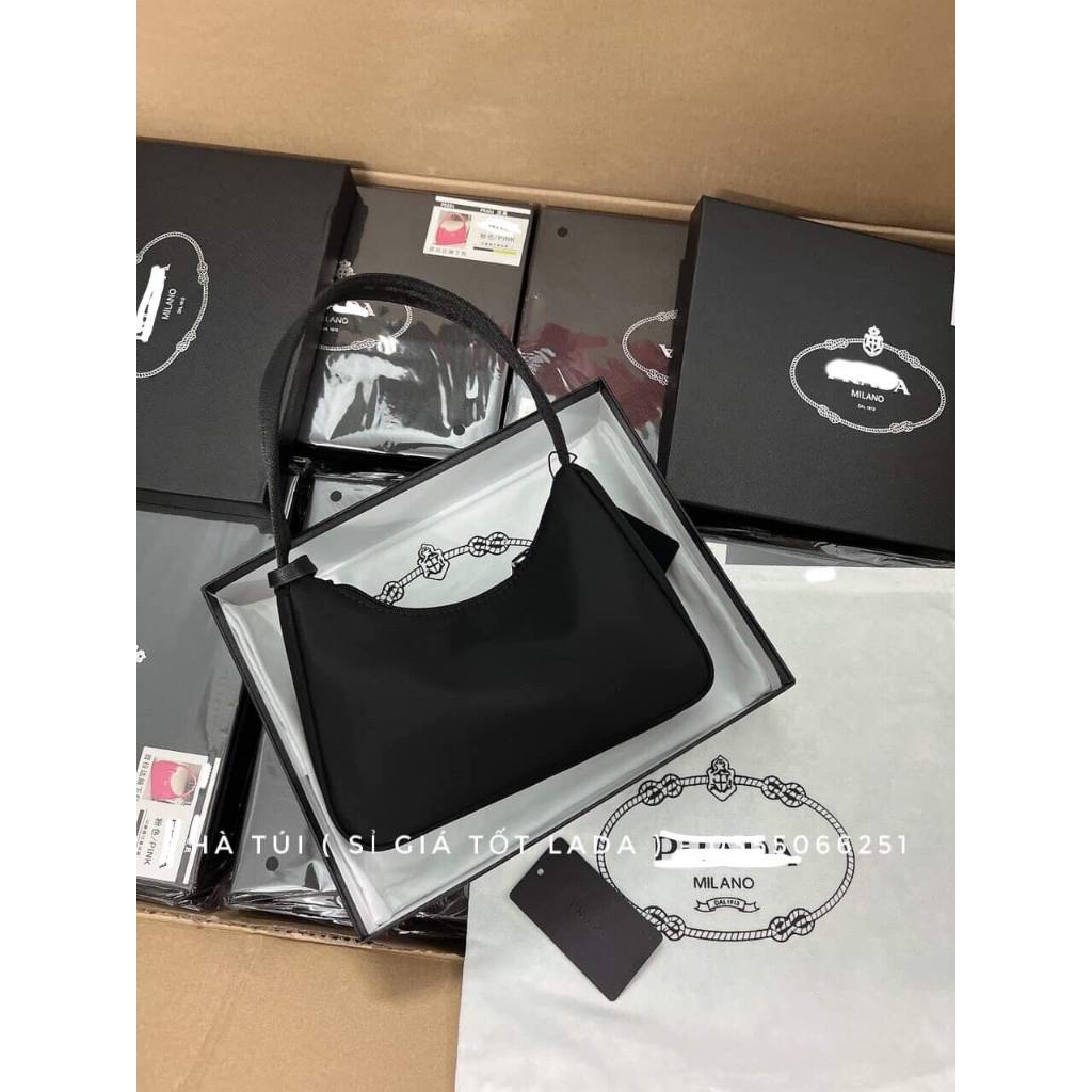 Túi đeo vai nữ Pờ ra new Sz 22