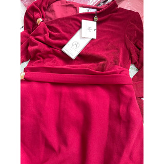 Body lệch vai tag đá 𝐀𝐒𝐇𝐘𝐋𝐄𝐘