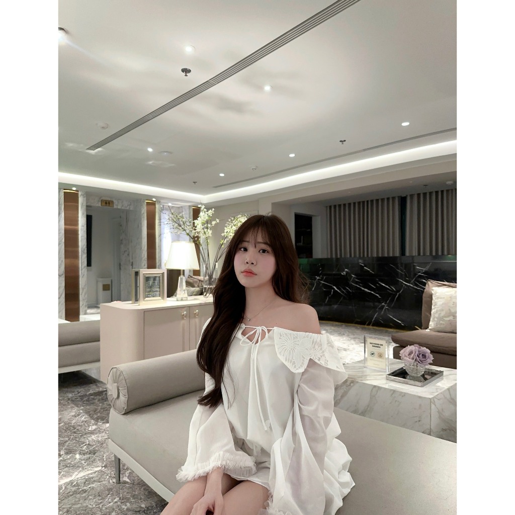 Váy tiểu thư trễ vai sang chảnh BORA Jump thiết kế AGUJA