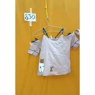 áo thun hở vai phối nơ. S830