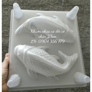 Khuôn nhựa hình cá chép đôi có chân 23cm