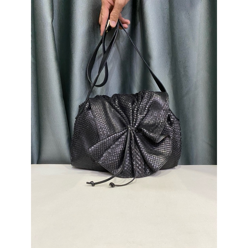 túi si hiệu JERRESSEE của Ý đeo chéo đeo vai da ran