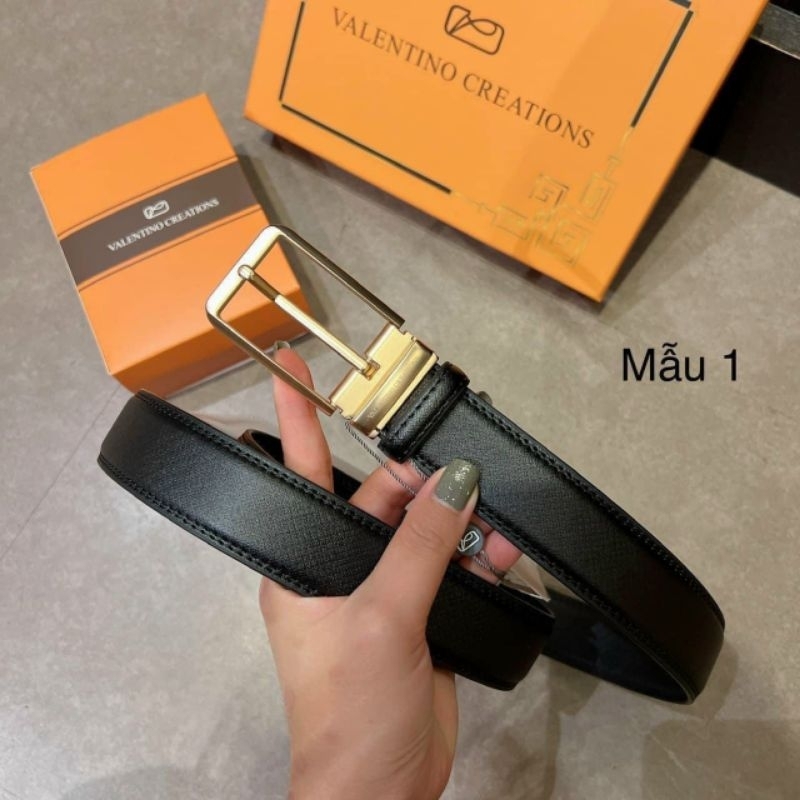 Sẵn thắt lưng dây xỏ lỗ viền vàng Valentino slide buckle