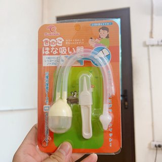 Dụng Cụ hút mũi kèm gắp gì cho bé yêu