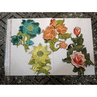 Set Hoa thêu trang trí Đầm/váy/áo