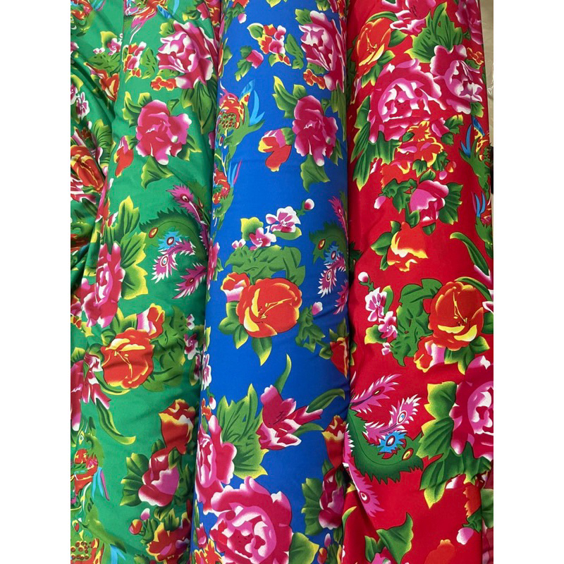 vải lụa con công cổ  điển