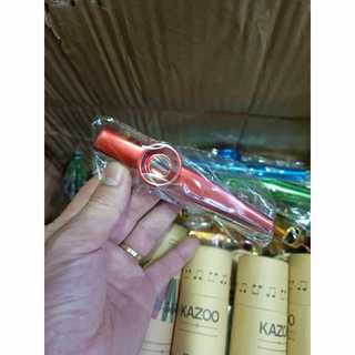 Kèn kazoo nhiều màu