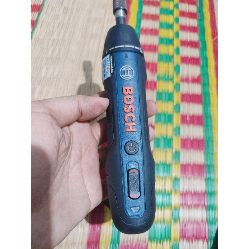 Máy vặn vít Bosch Go gen 2 thanh lý