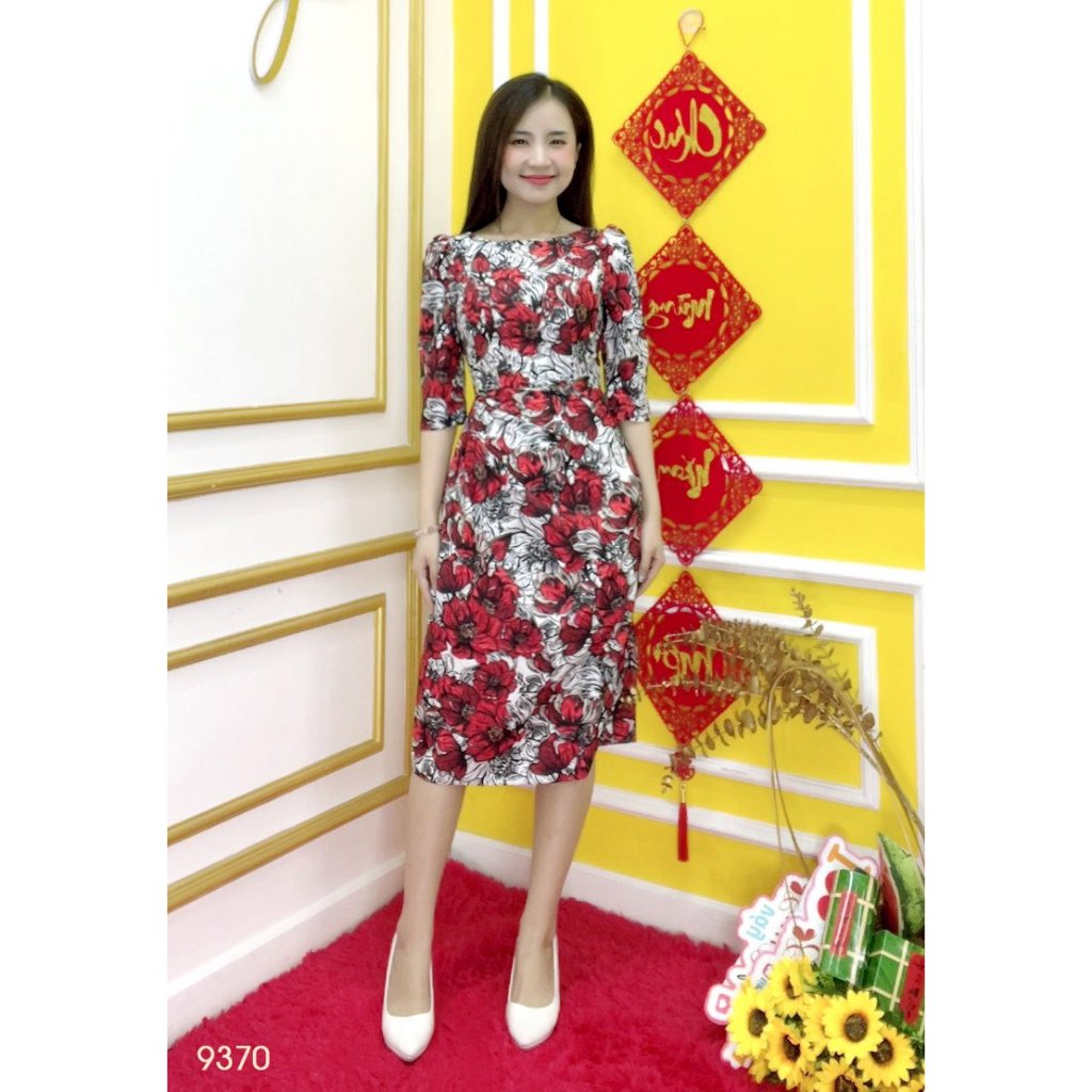 Đầm EMY EM9370 Body A Hoa Đỏ