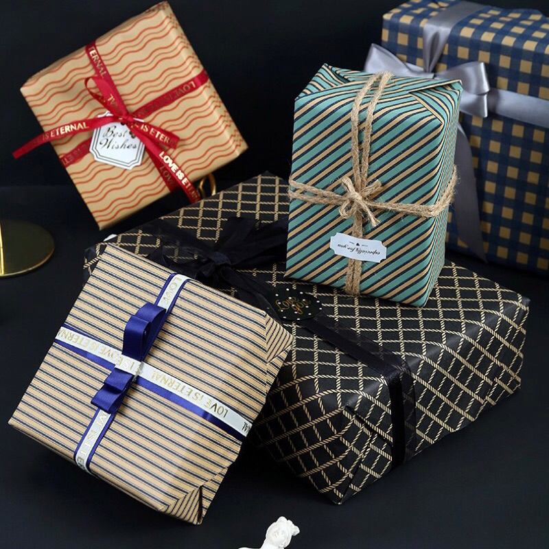 Dịch vụ gói quà tặng mua kèm sản phẩm của shop