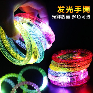 Vòng đeo tay dạ quang phát sáng