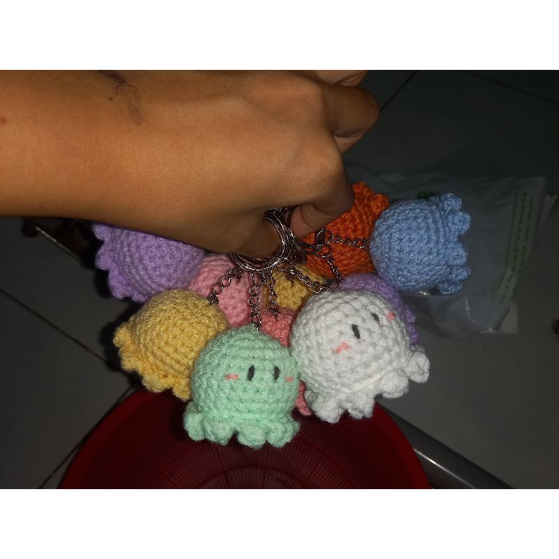 Móc khóa Bạch tuộc làm bằng len siêu cute