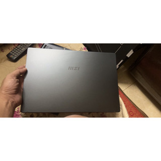 Vỏ laptop msi modern 14 zin tháo máy.