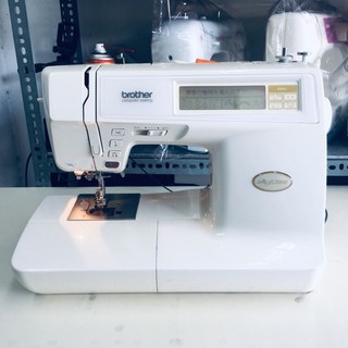 MÁY MAY THÊU BROTHER CẢM ỨNG ĐỜI MỚI